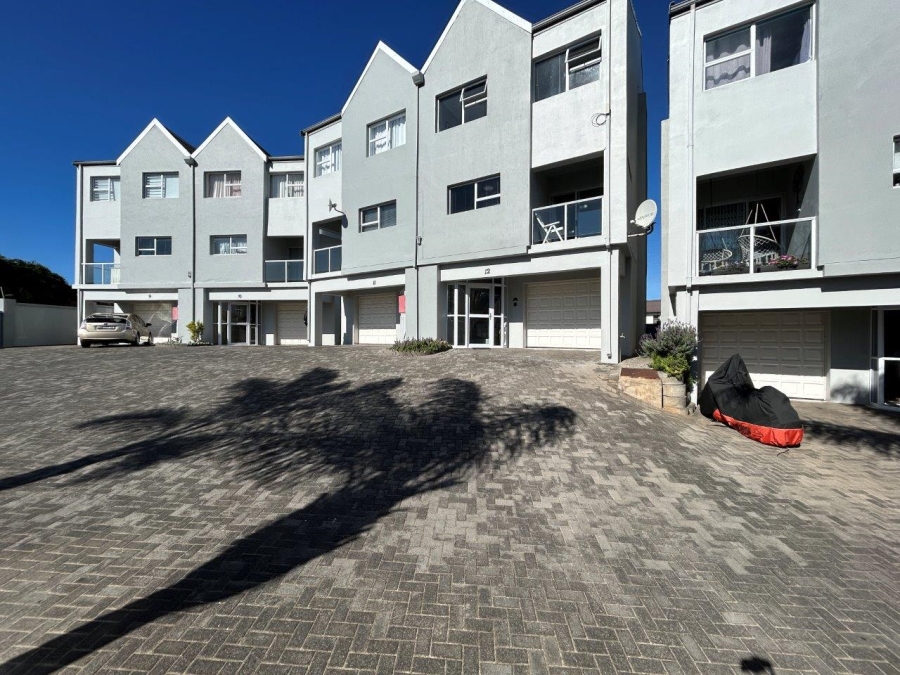 3 Bedroom Property for Sale in Aston Bay Eastern Cape